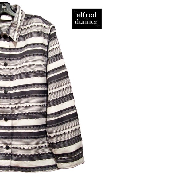 alfred dunner 3D-Textured Stripe Fabric Long Sleeve Shirt Jacket 16 - Picture 3 of 12